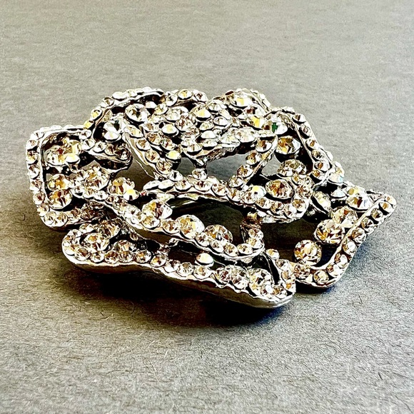 Rhinestone Rose Flower Brooch Pendant Silver Tone (NWOT) - Picture 5 of 6